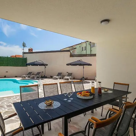 Hébergement de vacances Nur