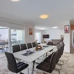 Nur Σπίτι διακοπών Πούλα