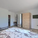 Nur Πούλα