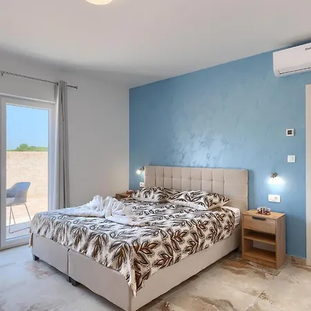 Nur Holiday home *