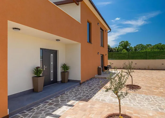 Nur Vakantiehuis Pula